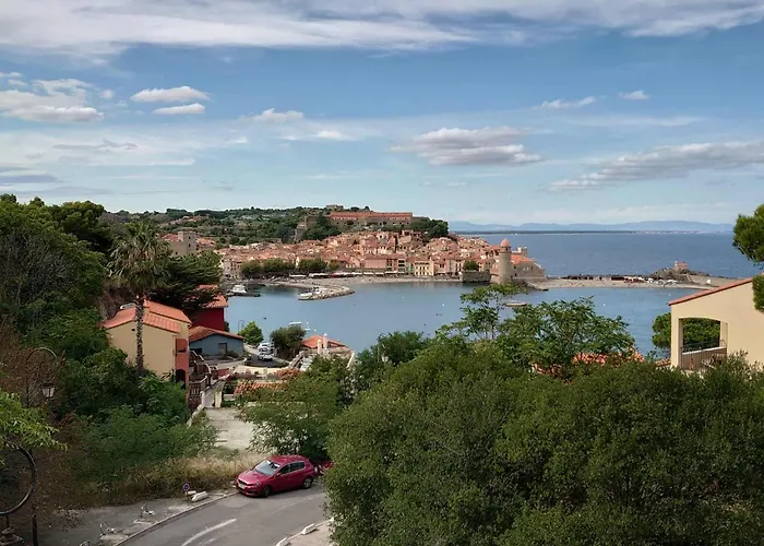5hc61 - T3 Superbe Vue Avec Piscine * Κολιούρ